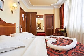 Amber Hotel - Special Class