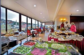 Amber Hotel - Special Class