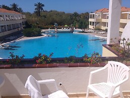 Apartamentos Checkin Laurisilva **
