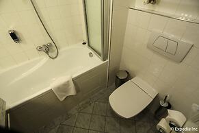 EA Hotel Juliš