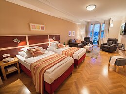 EA Hotel Juliš