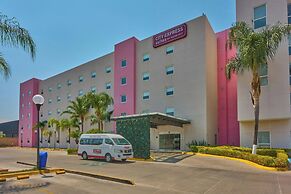 City Express Suites by Marriott Querétaro