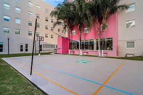 City Express Suites by Marriott Querétaro