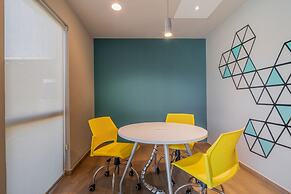 City Express Suites by Marriott Querétaro