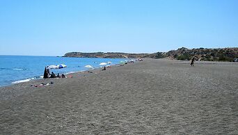 Creta Suites