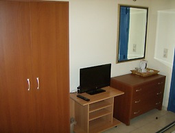 Creta Suites