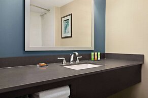 Wyndham Garden Niagara Falls Fallsview