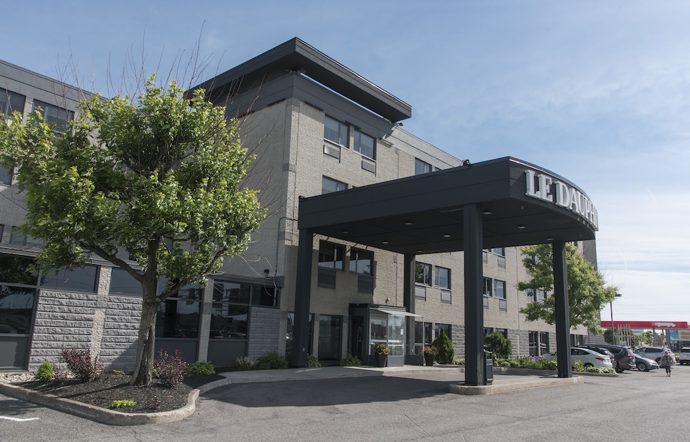 Hotel & Suites Le Dauphin Quebec