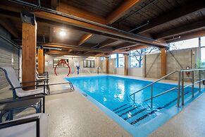 Hotel & Suites Le Dauphin Quebec