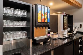 Hotel & Suites Le Dauphin Quebec