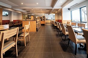 Hotel & Suites Le Dauphin Quebec