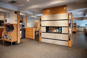 Hotel & Suites Le Dauphin Quebec