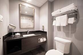Hotel & Suites Le Dauphin Quebec