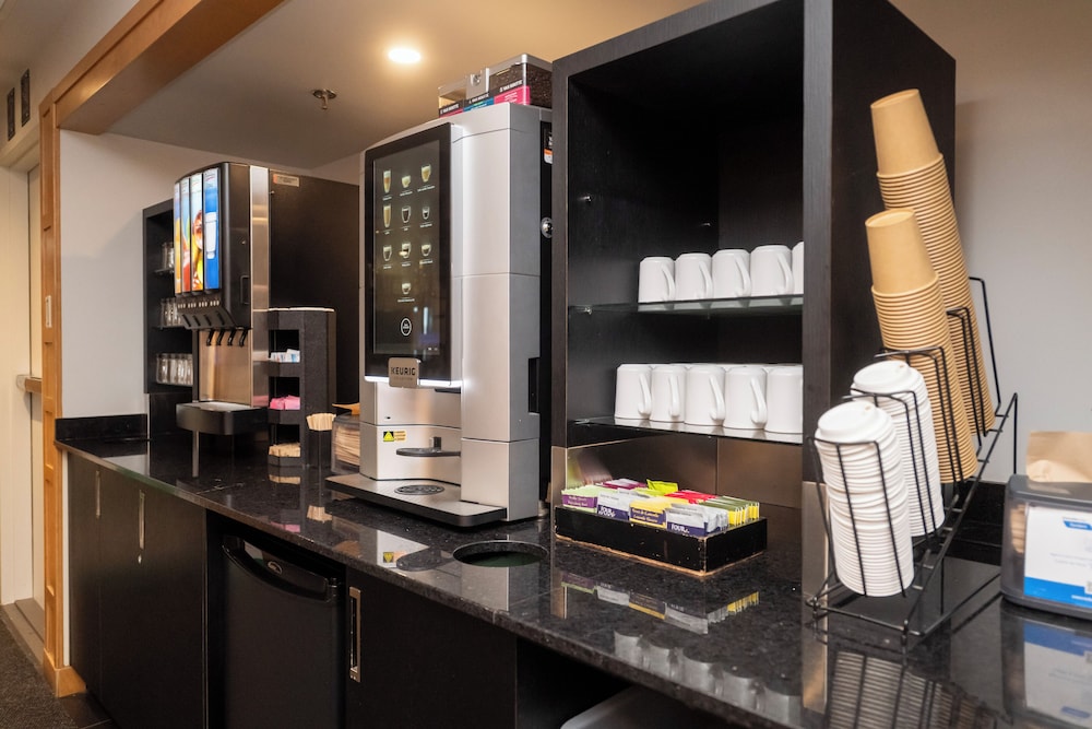 Hotel & Suites Le Dauphin Quebec