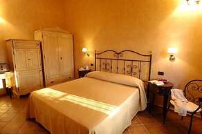 Il Podere Hotel Restaurant