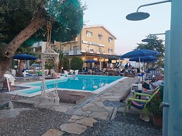 Hotel Piccolo Mondo