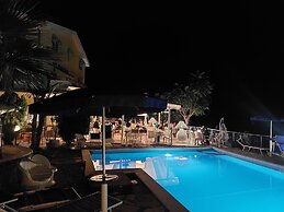Hotel Piccolo Mondo