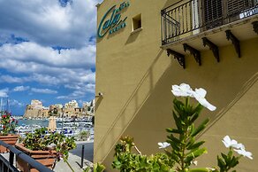 Hotel Cala Marina
