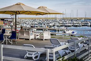 Hotel Cala Marina