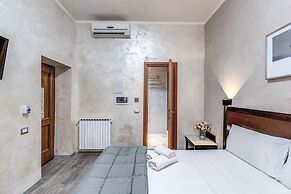 Hotel Family House
