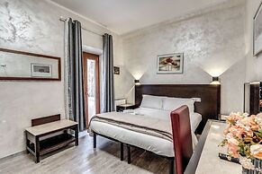 Hotel Family House