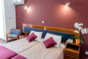 Kings Hotel