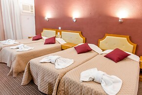 Kings Hotel