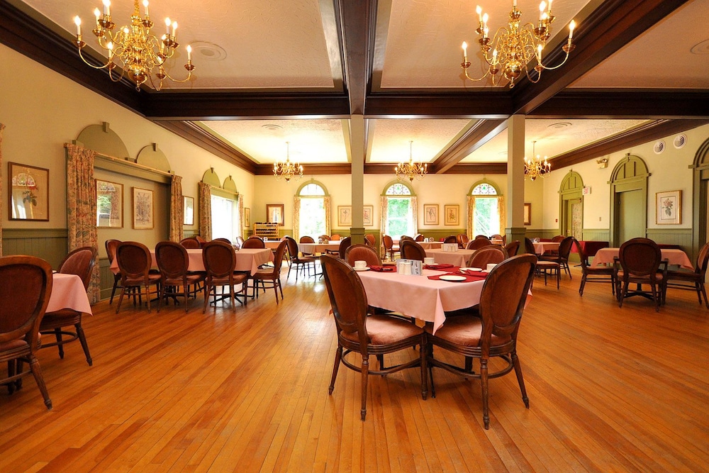 Braeside Country Inn