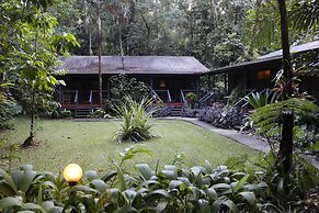 Heritage Lodge