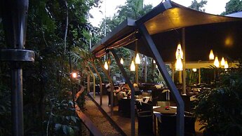 Heritage Lodge