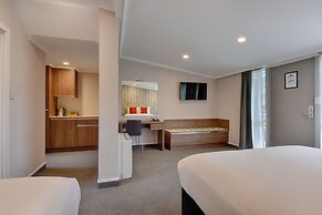 Croydon Lodge Hotel