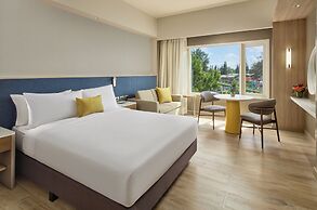 Taal Vista Hotel