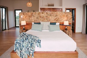 Hidden Valley Wilderness Lodge