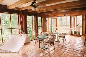 Hidden Valley Wilderness Lodge