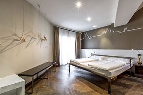 Sophie's Hostel