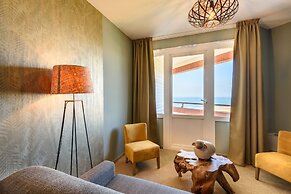 Baya Hotel