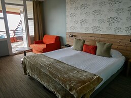 Baya Hotel