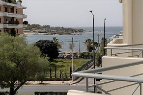 Four Seasons Hotel