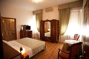 Hotel Mini Palace Country House