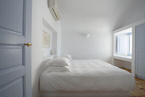 Aria Suites