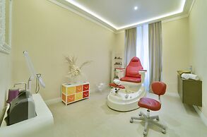 Hotel Touring Wellness & Beauty