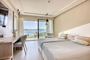 Kassandra Bay Resort, Suites & Spa