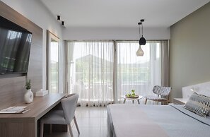 Kassandra Bay Resort, Suites & Spa
