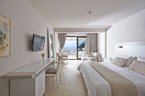 Kassandra Bay Resort, Suites & Spa