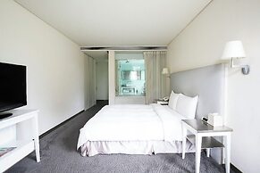 Ambience Hotel Taipei