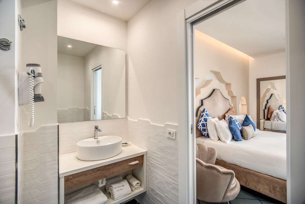 Hotel Sorrento City
