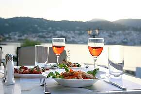 Skopelos Village Hotel