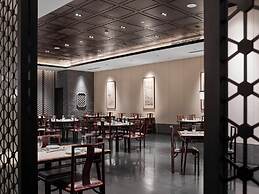 Poly Plaza Hotel