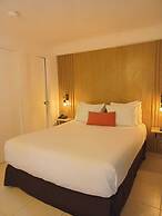 Albrook Inn