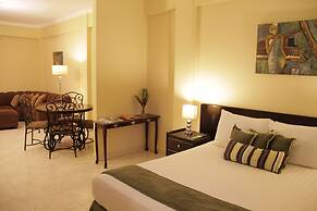 Albrook Inn